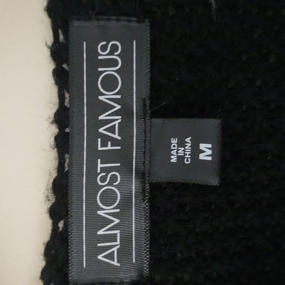 Almost Famous Faux Fur Open Cardigan Sweater Vest M White Black Vegan - Picture 2 of 16